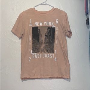 Aeropostale light pink graphic tee